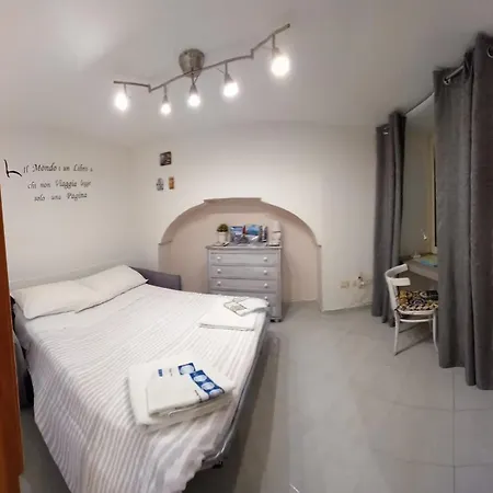 Delby's House *